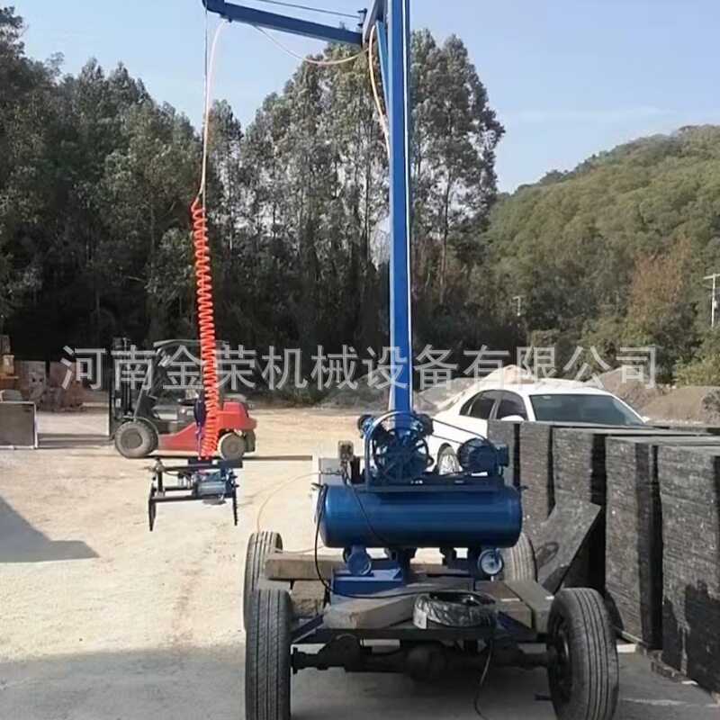 小型移动夹砖设备码挡土墙机起吊水泥空心砖电动装车路沿石上砖机