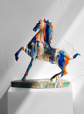 摆件客厅马装饰轻奢品乔迁新居办公室高档家居北欧酒柜工艺礼物柜