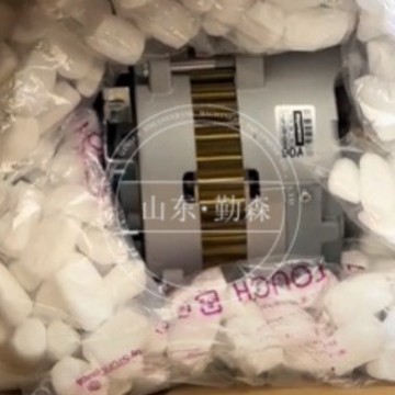 矿卡自卸车配件   HD605-7  发电机起动机   600-861-9121