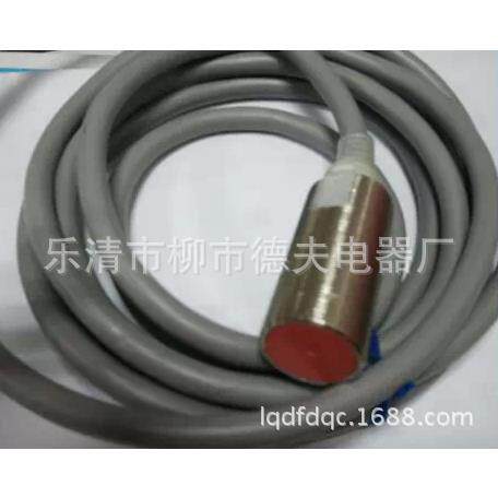 M30 24V直流三线接近开关 SIEN-M30NB-NS-K-L SIEN-M30NB-PS-K-L