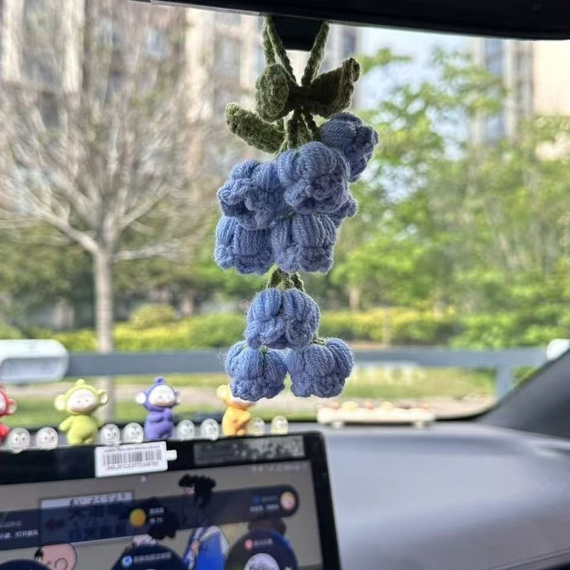 手工钩织铃兰花挂件车载车用配饰随身钥匙扣小挂饰