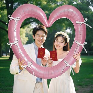 婚房布置结婚装饰婚礼求婚用品氛围拍照道具手持镂空爱心气球