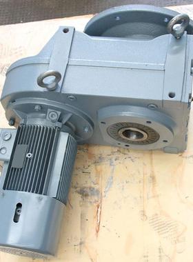 硬齿面齿轮减速器FAF77-85.52-2.2KW减速机价格合理