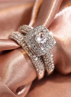 2025高端欧美时尚情侣微镶钻方形订婚戒指速卖通新款奢华潮流对戒