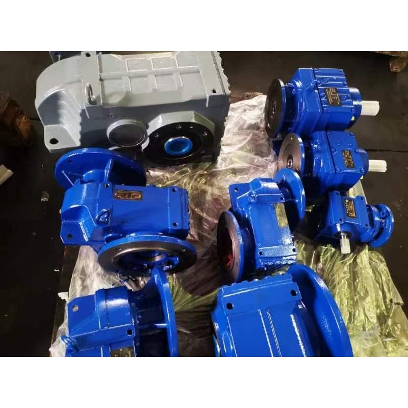 嘉诚减速器  斜齿轮减速机 蜗轮蜗杆减速机  升降机  转向器