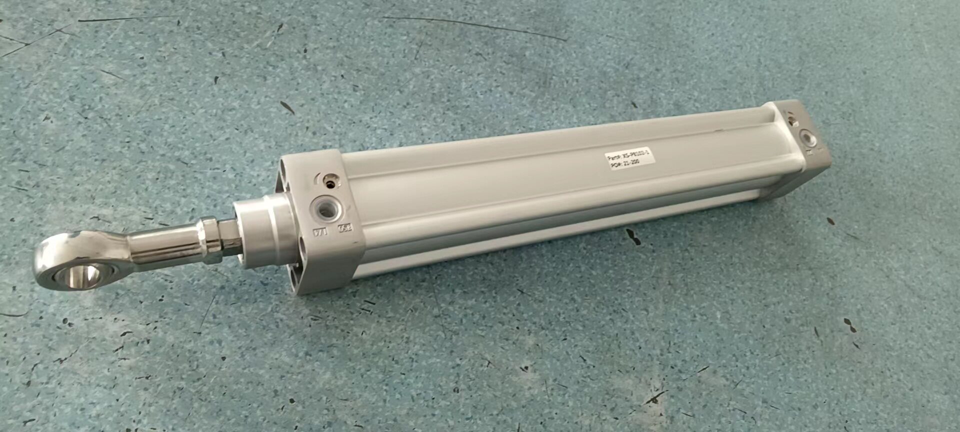 SI系列    ISO15552标准气缸