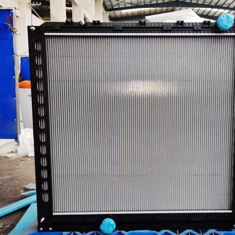 陕汽重卡DZ97259532000汽车散热器复合材质专做沙漏管工厂车用