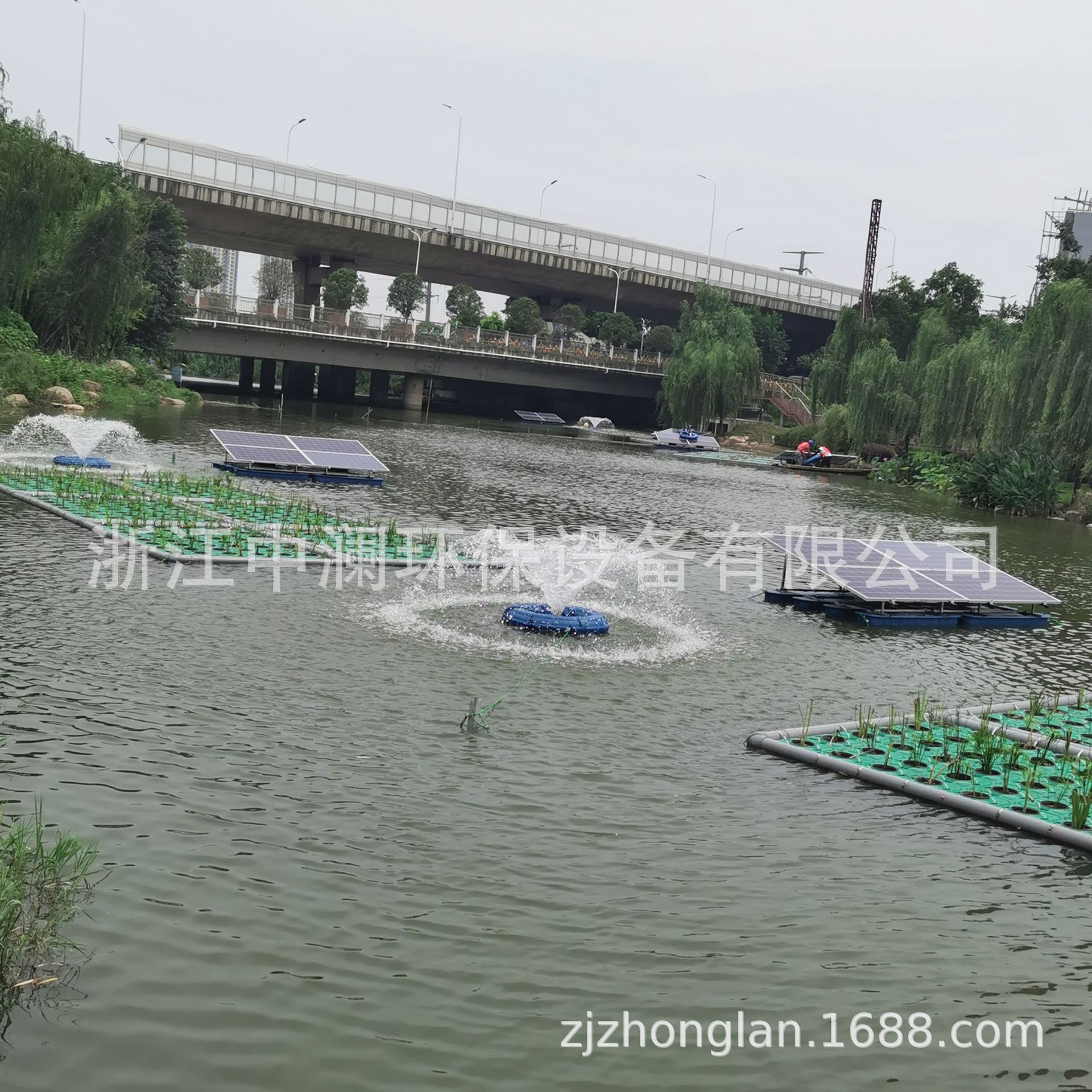 中澜太阳能喷泉曝气机