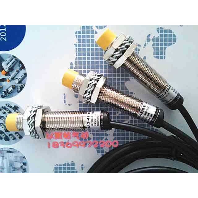 LJ12A3-4Z/BX接近开关 电感式直流三线NPN常开 直径12感应距离4MM