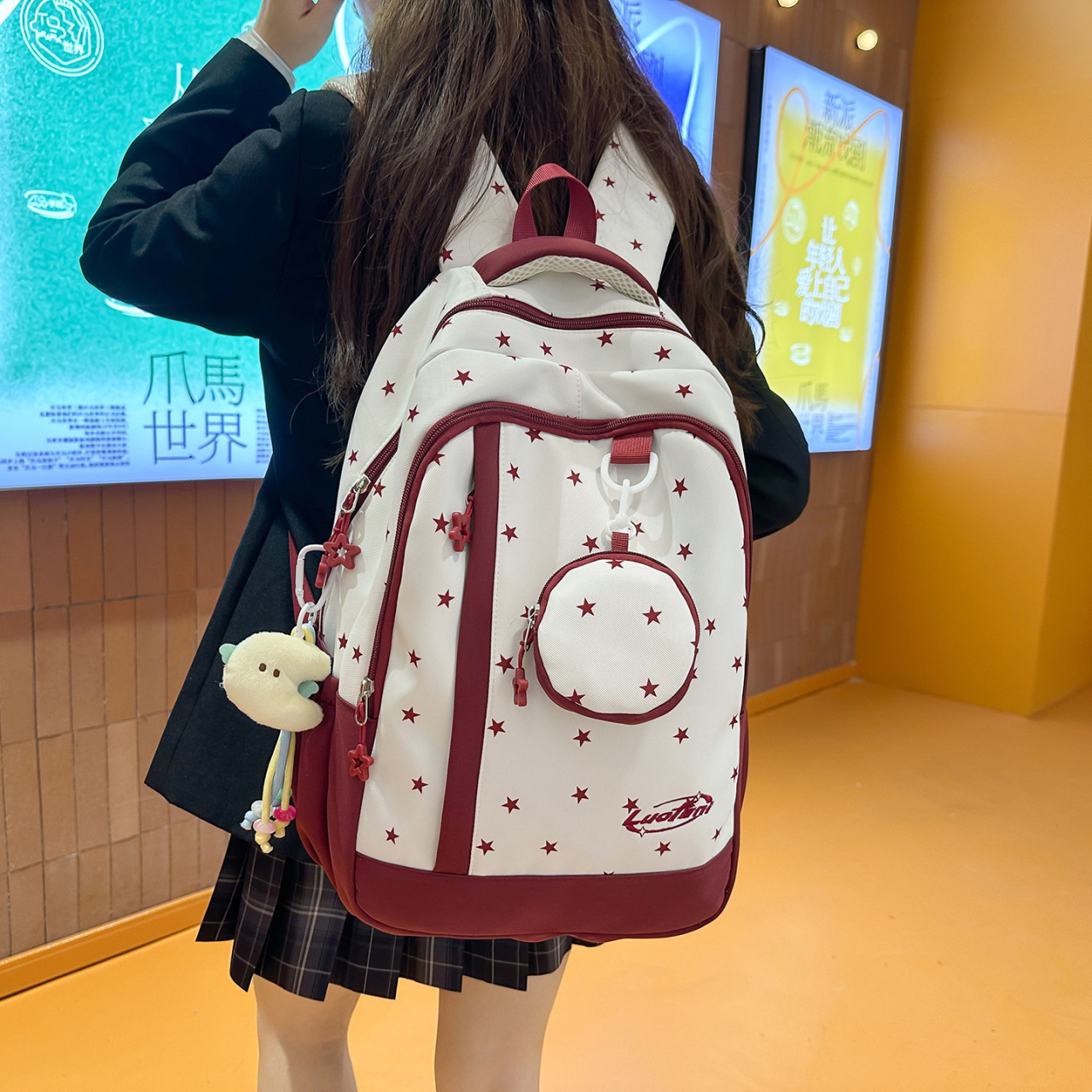 初中生书包男学生减负护脊轻便大容量背包2025新款高中女孩双肩包