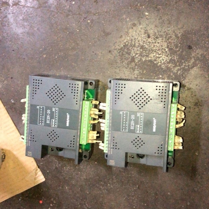售前询价请询价易控PLCEC2N 20MR刚刚从设备拆下来成