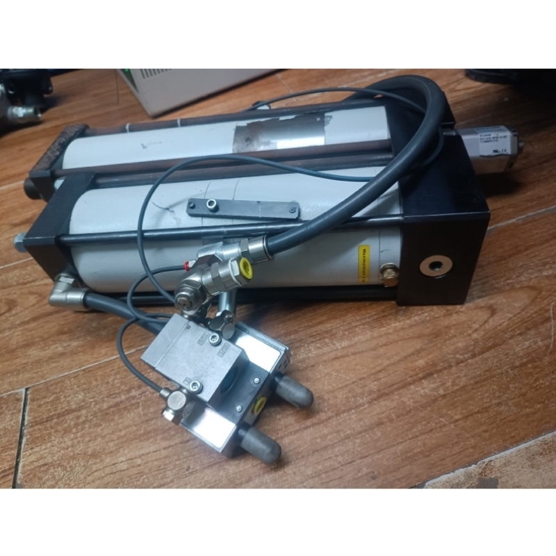 售前询价MULTIPOWER 气液增压缸 U80 E150 K6 议