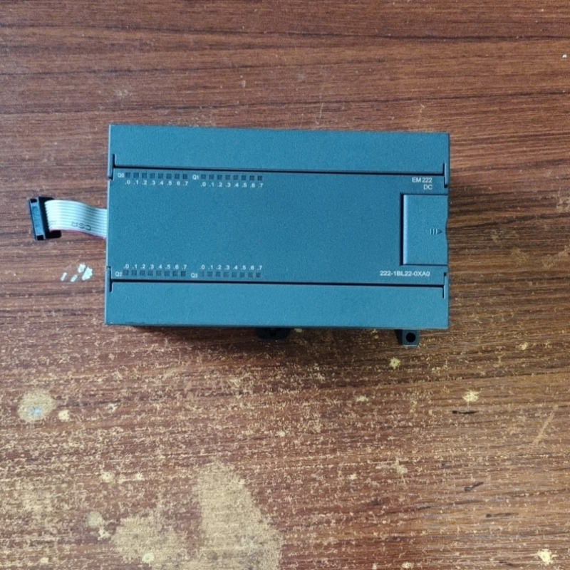 售前询价223-1BL22-0XA0 拆机扩展模块EM222 DC 32点输出模块晶体