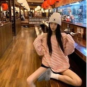 沉美服饰红白条纹斜肩毛衣慵懒高级感针织衫 女宽松休闲露肩上衣