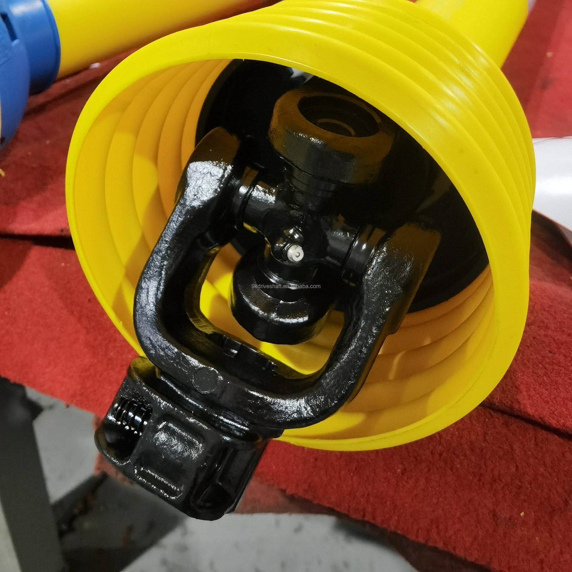 PTO 传动轴带摩擦离合器，出口传动轴，广角接头农机传动轴