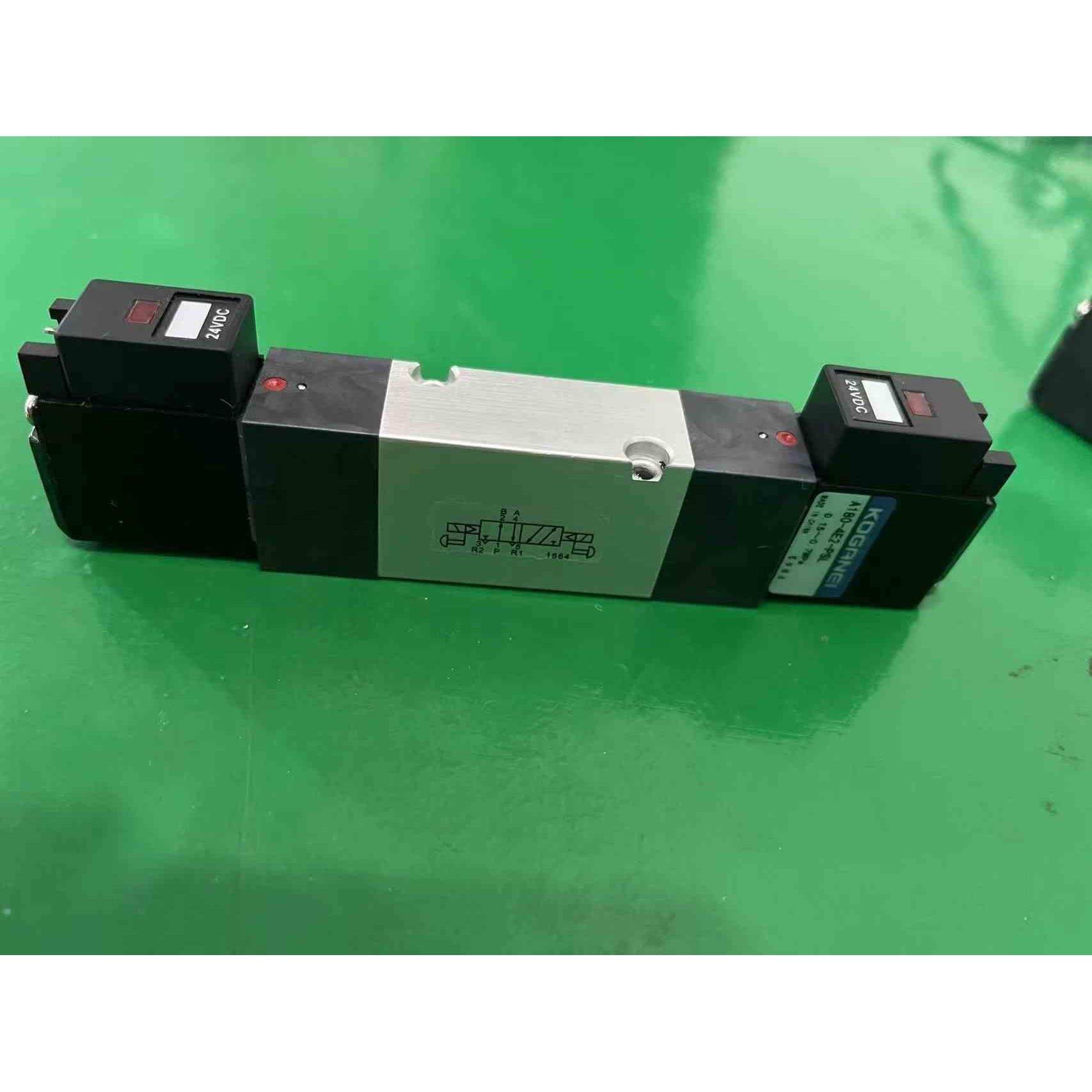 KOGANEI电磁阀A110-A180-A183-4E1-4E2-83-PLL-PSL-24V-220V-12V