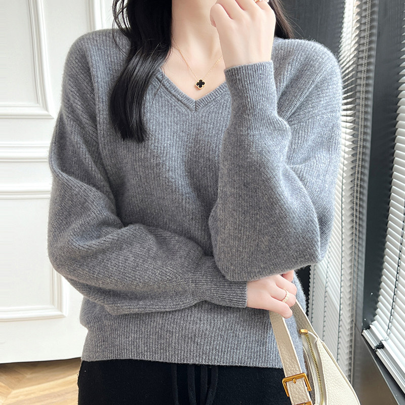 2024秋冬新款V领女纯色百搭套头针织毛衣宽松显瘦100纯羊毛打底衫,女装/女士精品,羊绒衫,淘宝优惠券,粉丝福利购,淘宝优惠卷
