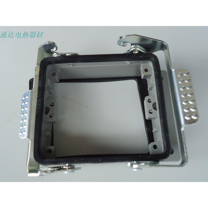 。HDXBSCN西霸士热流道32针矩形重载连接器插头H32BAG双扣底痤现