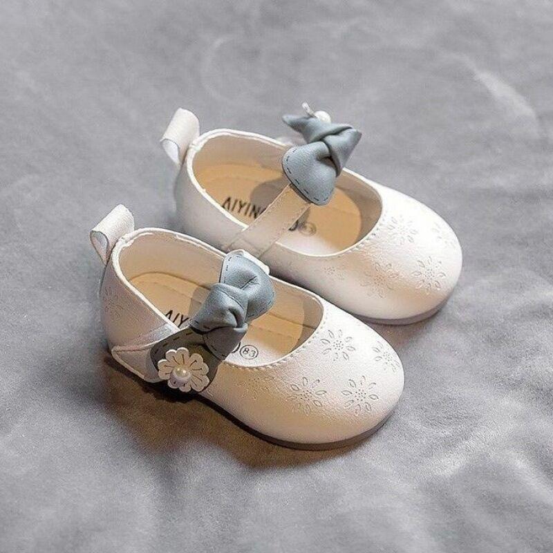 女宝宝鞋子春夏凉鞋软底学步鞋婴儿两岁1-3幼儿公主鞋女宝小皮鞋