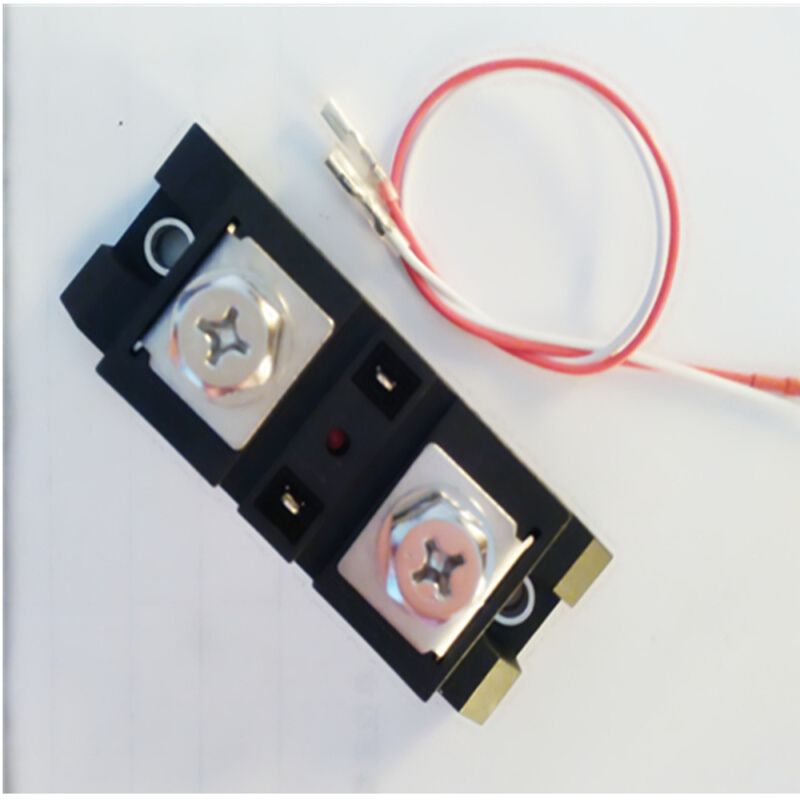 。SSR工业级固态继电器300A AC220,AC110V控制AC380V接触器H3300Z