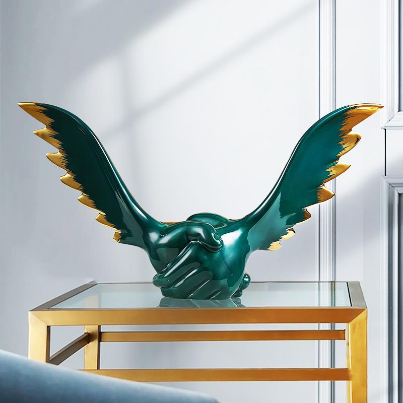 握手展翅 新款创意轻奢现代陶瓷工艺品 办公室桌面装饰品陶瓷摆件