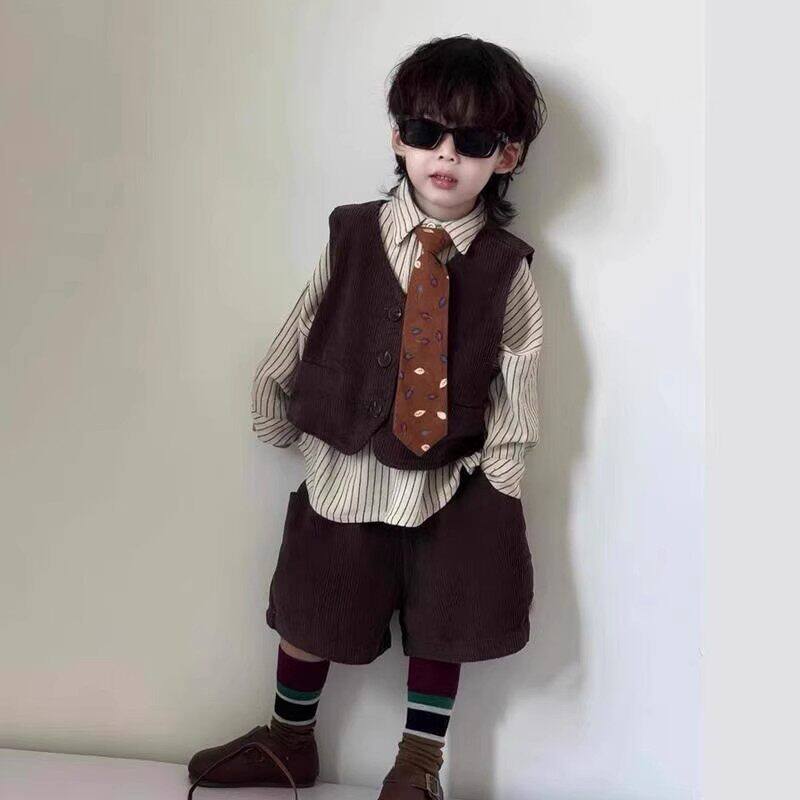 法国Uamtor男童西装套装2026新款英伦风礼服复古儿童马甲背心三件