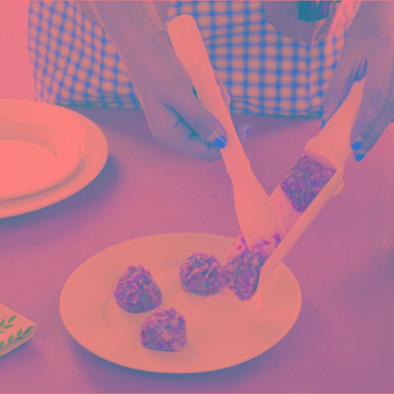 新款肉丸制作器家用厨房塑料肉圆子挖勺器挤肉丸器圆形肉丸子模具