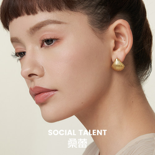 桑蕾贝壳设计铜镀金耳钉