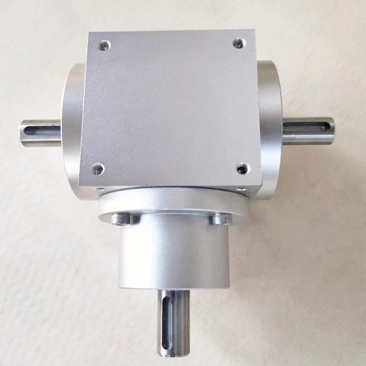 不锈钢减速机 HDF21螺旋锥齿轮转向器直角转向箱换向机增速减速器