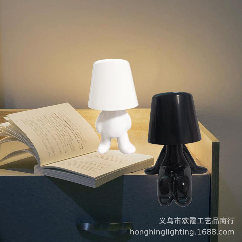 跨境思考者小金人台灯餐厅酒吧桌灯北欧小夜灯摆件充电触摸氛围灯