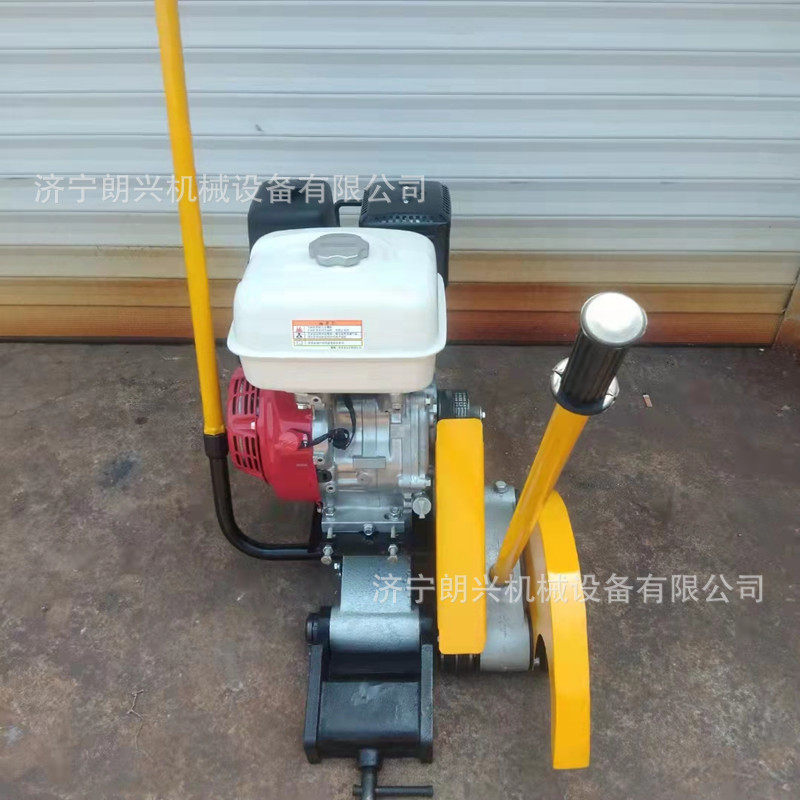 内燃钢轨锯轨机手持式切割机铁路轨道养护设备双向摆动电动切轨器