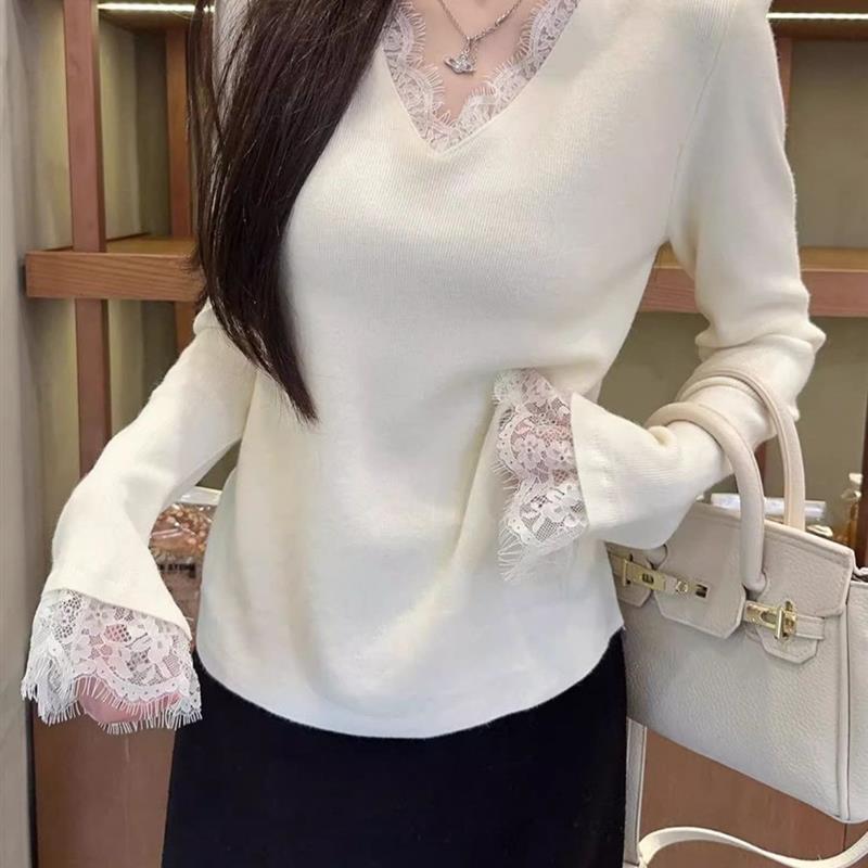 安迪绒温柔松驰感v领蕾丝拼接针织打底上衣纯欲新款针织长袖毛衣