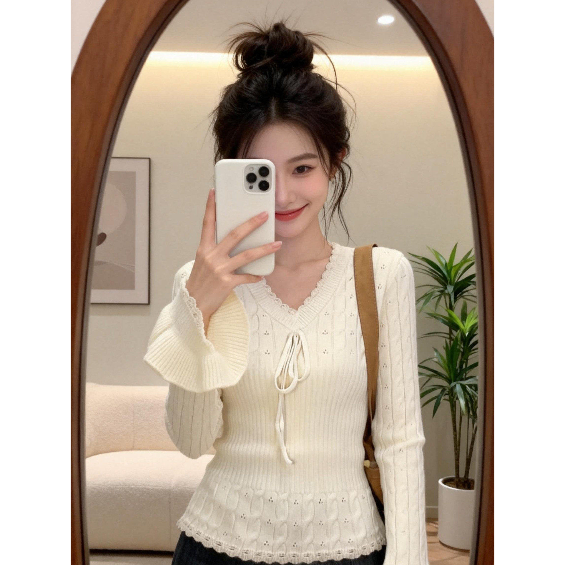 法式甜美风麻花喇叭袖针织衫2025年新款女荷叶边系带V领毛衣上衣,女装/女士精品,T恤,淘宝优惠券,粉丝福利购,淘宝优惠卷