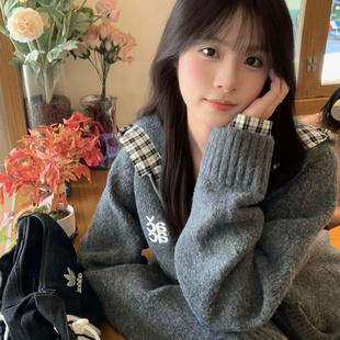 灰色格子假两件连帽针织毛衣外套女秋冬新款宽松外搭开衫卫衣上衣