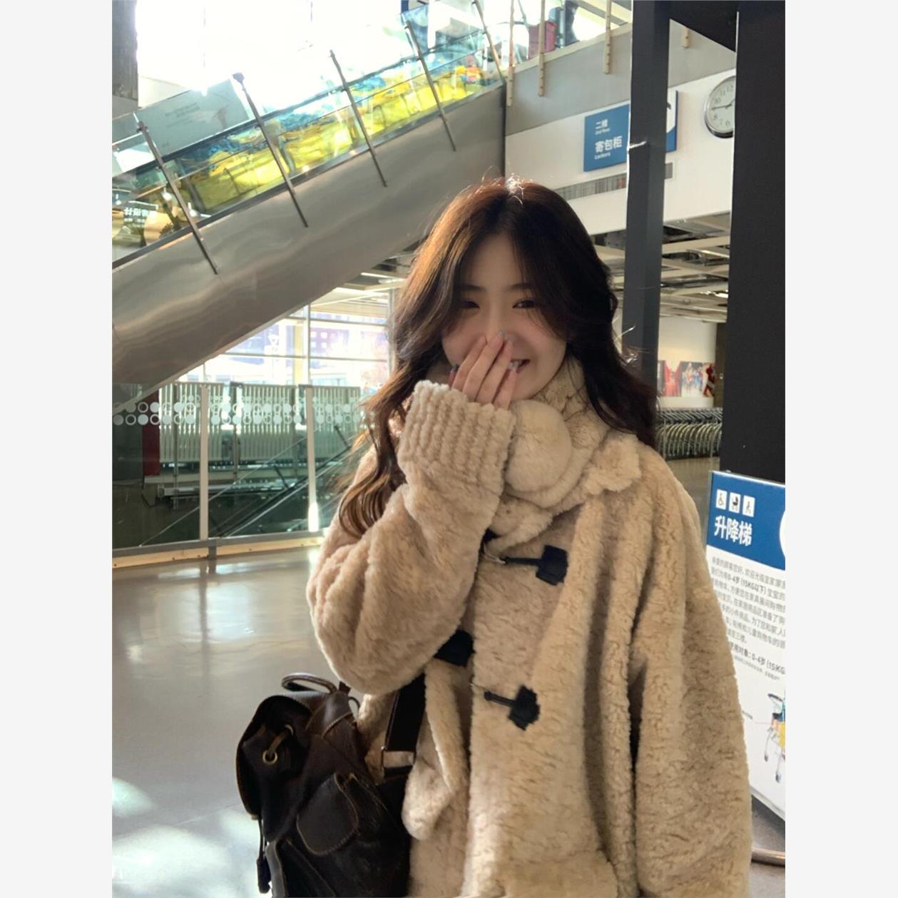 韩式翻领甜美温柔富富羊毛大衣女式皮草连体长毛绒外套秋冬加厚