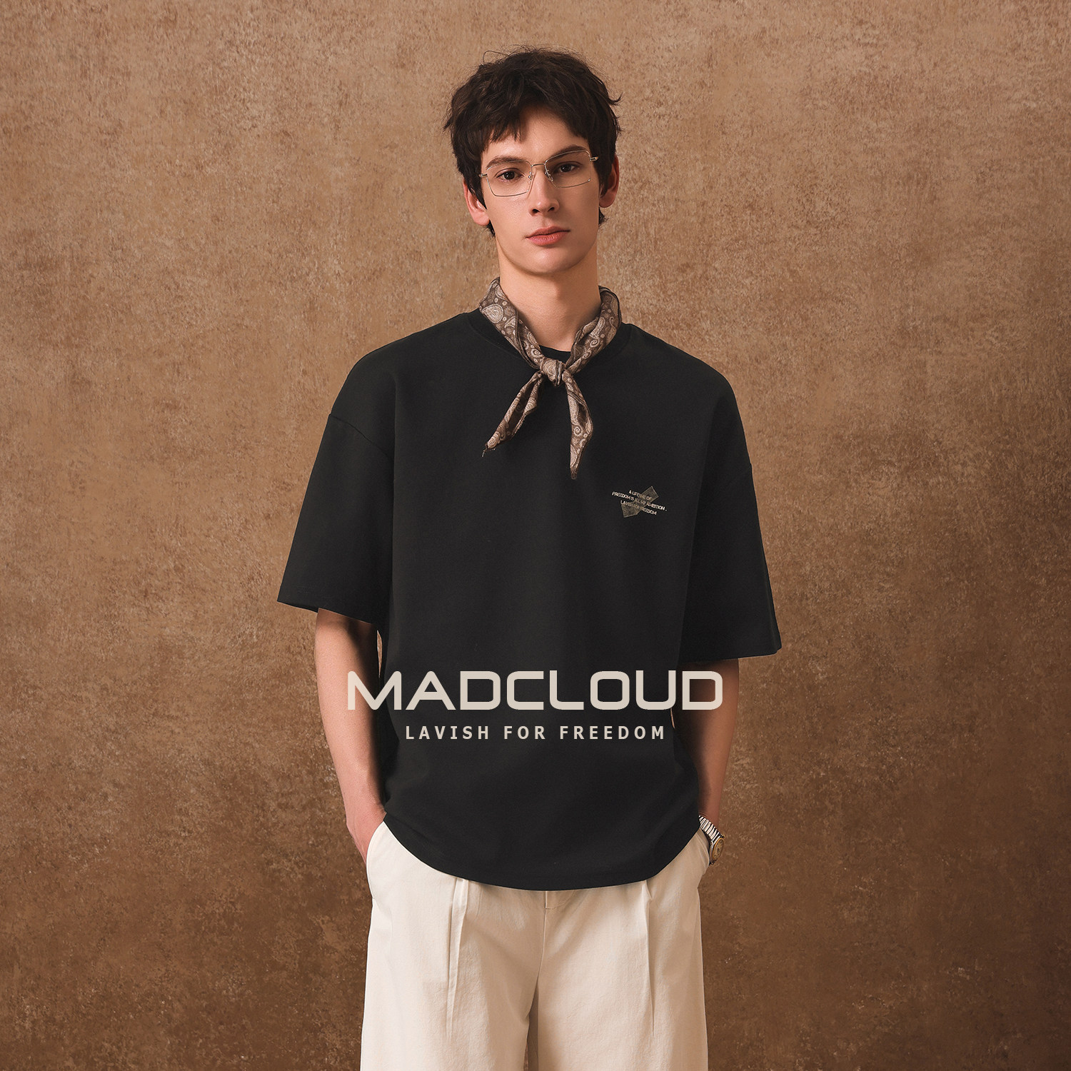 MAD官方 | 迈克罗德 重磅匹马棉夏季半袖短袖T恤男复古胶带印花