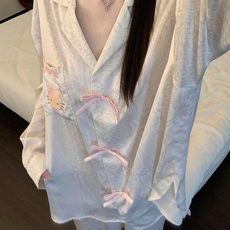 秋冬季甜美可爱kt带胸垫长袖冰丝睡衣女款凯蒂猫长裤家居服套装