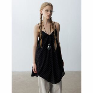 【玳禾】夏季新款休闲V领麻感条纹简约短款双根式吊带连衣裙H8804