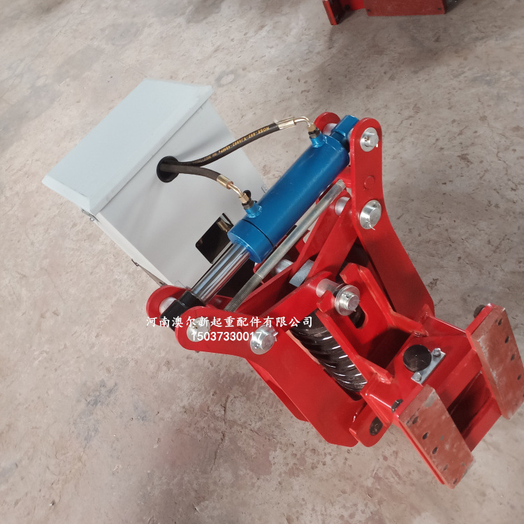 厂家供应 龙门吊电动液压夹轨器 起重机行车轨道自动夹轨器