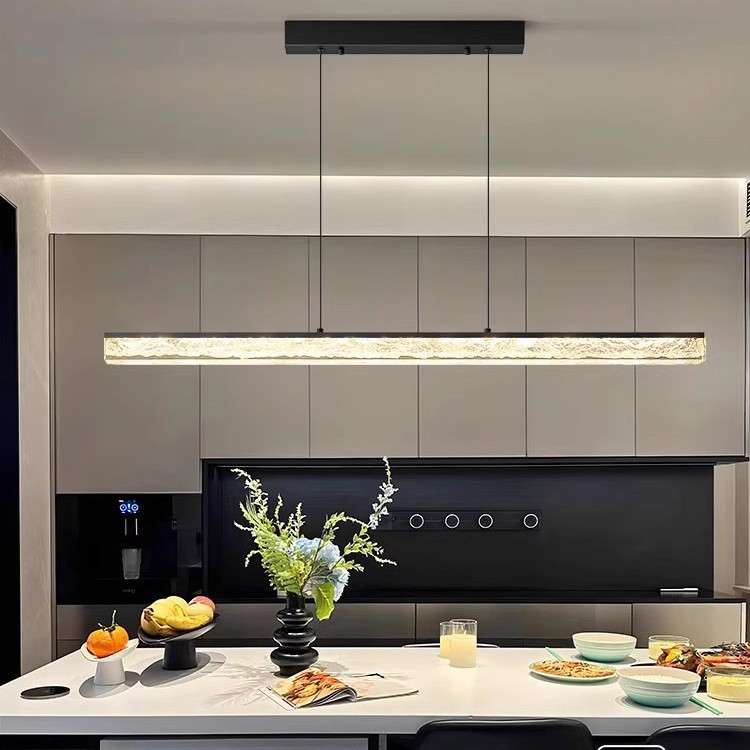 餐厅吊灯2025新款现代简约中山灯具餐桌吧台极简一字餐厅灯