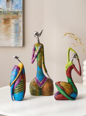 欧抽象艺术摆件轻奢家居客室厅玄关摆酒柜装饰品北创意办公桌SHBA