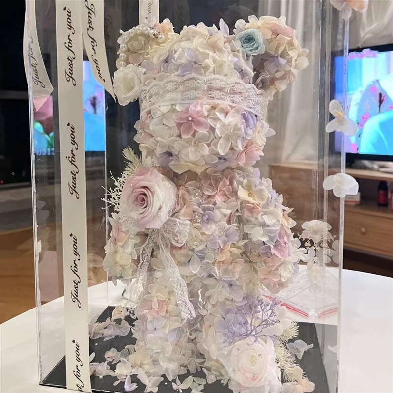 暴力熊永生花熊摆件n亚克力永生花盒不凋谢的玫瑰花情人节生日礼