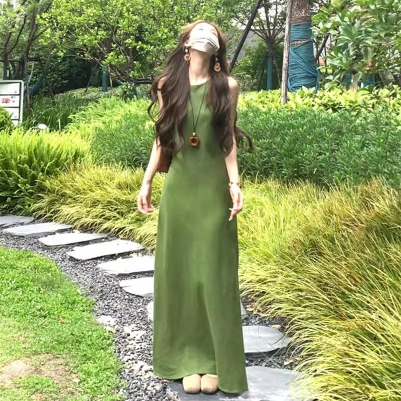 法式绿色无袖背心连衣裙子女夏季2025新款爆款海边度假巨好看长裙