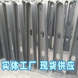 门口雨挡钢化玻璃雨棚钢梁牛腿支架挑梁小区 停雨棚幕墙玻璃 爪件