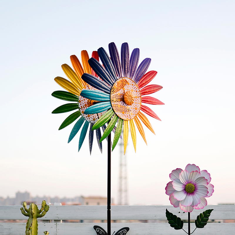 大风车摆件铁艺户外o花园装饰旋转七彩网红庭院阳台创意景观布置