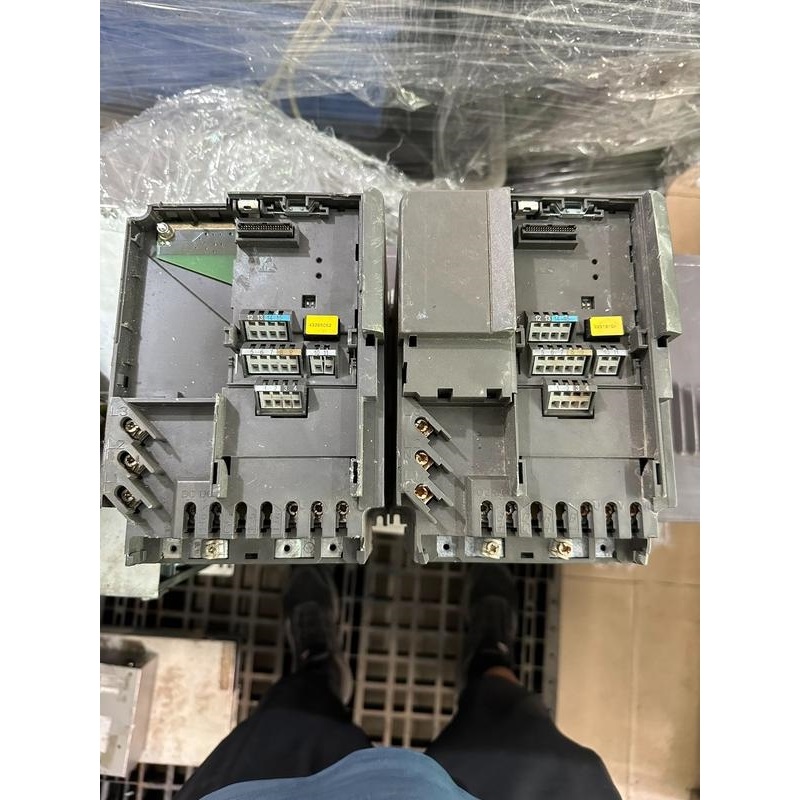 议价直拍不发:420变频器6SE6420-2UD22-2BA1、 2议价