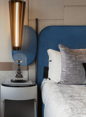 个性创意时钟座钟表床头柜v书柜书架书桌桌面精致金属摆件轻奢软