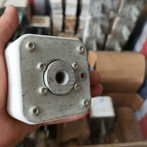 巴斯曼熔断器型号 170m6416。。。2个 380议价