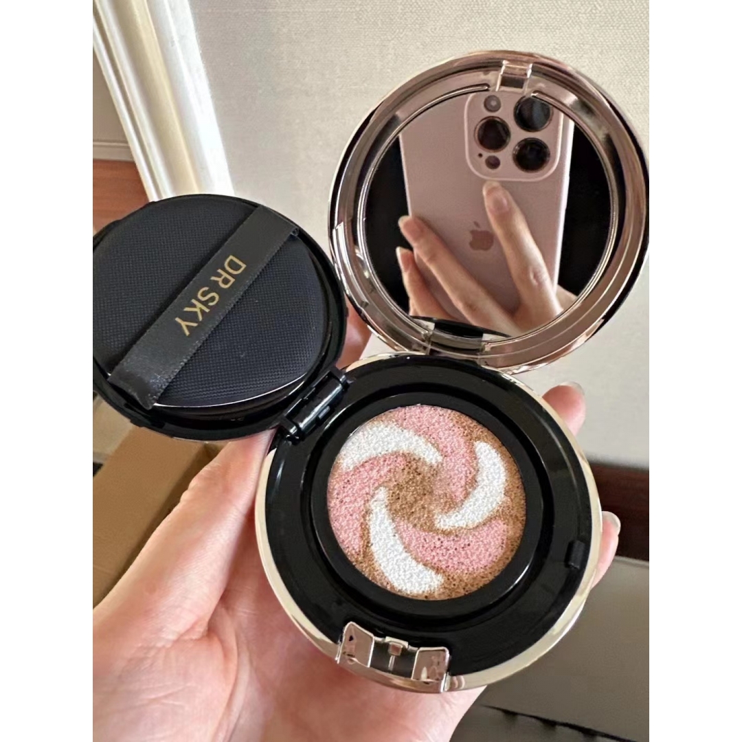 微奢DR三色气垫遮瑕轻薄透气自然