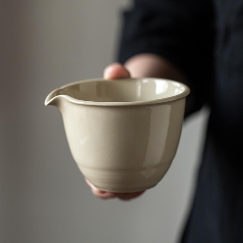 草木灰陶瓷公道杯家用中式复古手工茶海功夫茶具零配件公杯分茶器